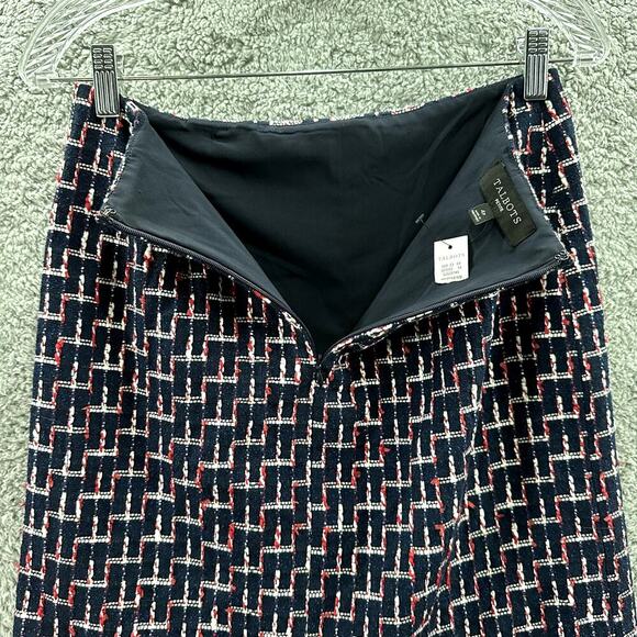 Talbots NWT Women's Size 4P Pencil Skirt Front Buttons Raw Hem Lined Geometric - Picture 5 of 11